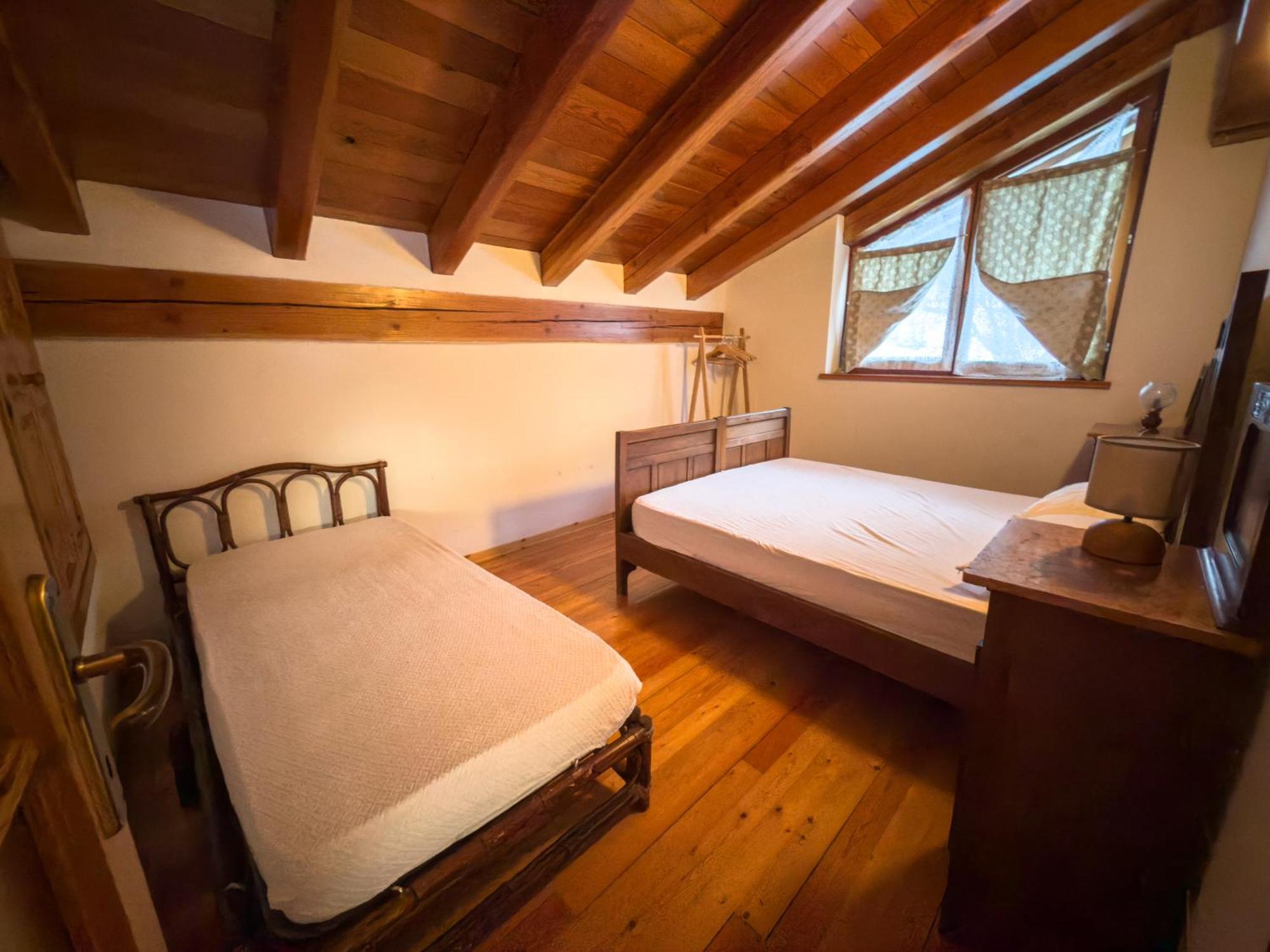 Casa Vacanze Grand-Haury Da Andrea アルヴィエ エクステリア 写真